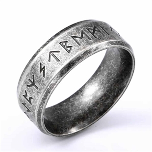 Viking ring in geoxideerd staal.