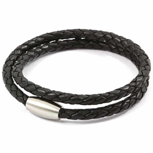 Armband in zwart leder met mat staal.