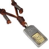 "SIM" Ketting met leren koord.