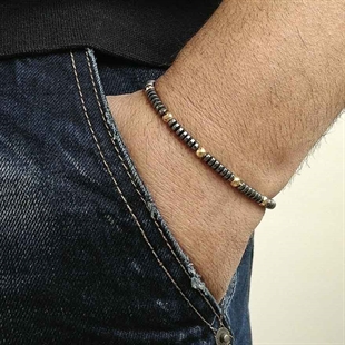 Gouden hamatiet armband met 4mm kralen
