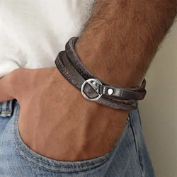 Dark string - lederen armband.