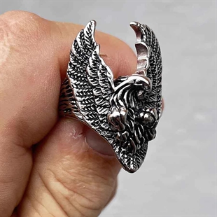 Stoere biker ring van staal.