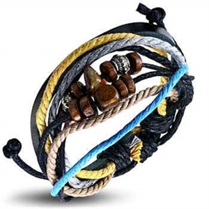 Leren armband in cool trendy design.