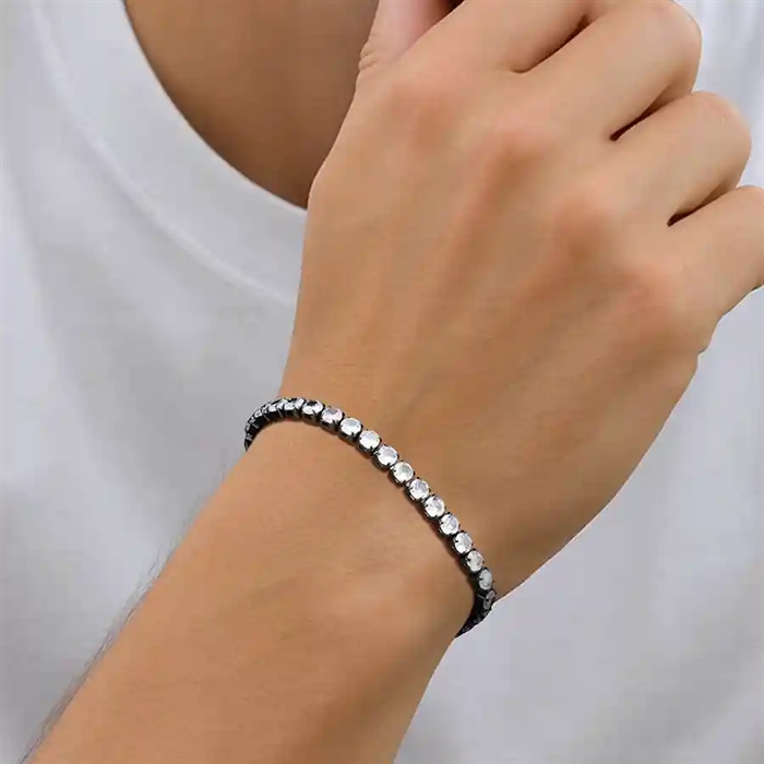 herenarmband in zwart koord met heldere CZ stenen – perfect samen met andere armbanden