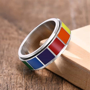 Spinning Pride ring in regenboogkleuren