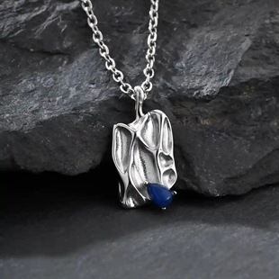 Urban Staal met Blauwe Steen Hanger – Edge Design